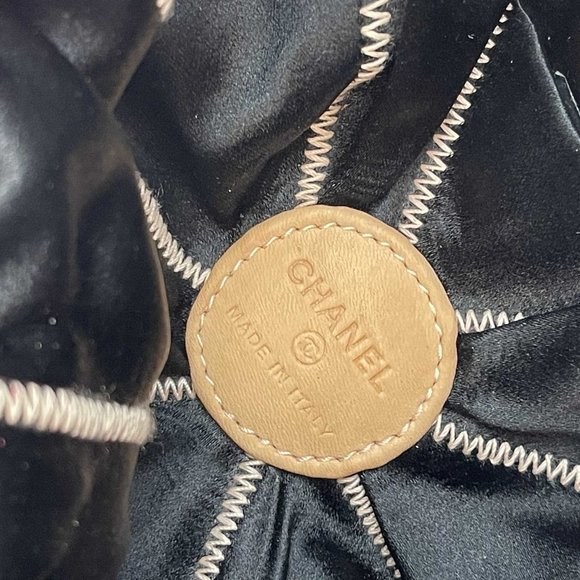 Chanel Reversible Mini  Sac Cordon Peach Handbag - Picture 3 of 13